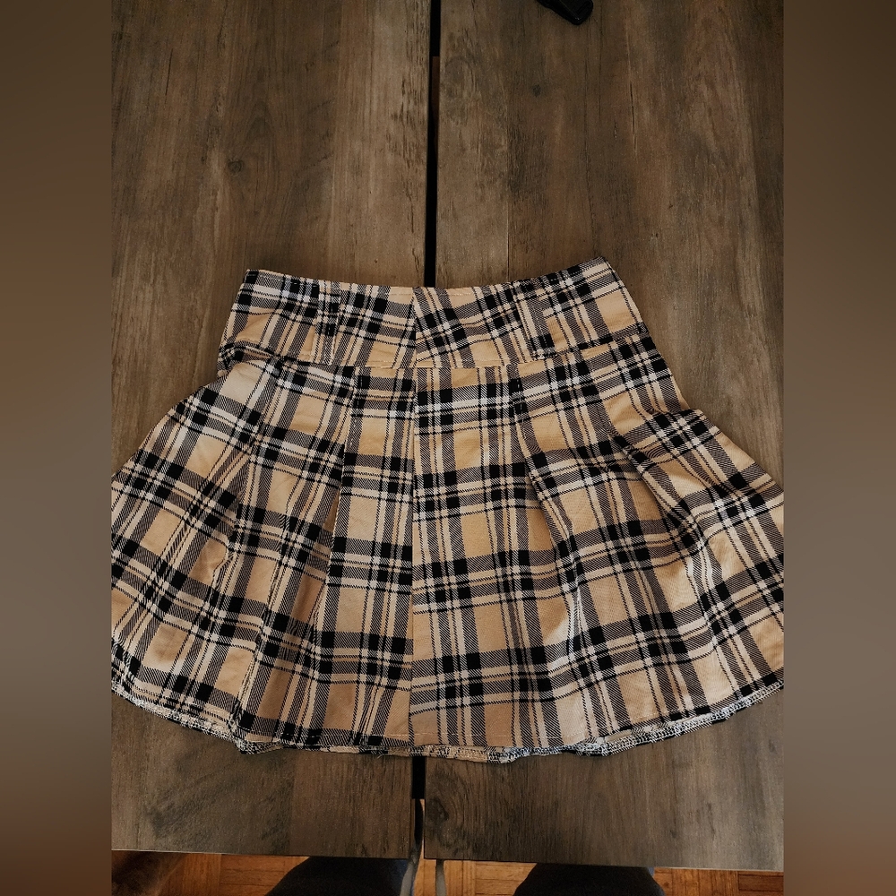 Plaid Tan and Black Women's Skirt